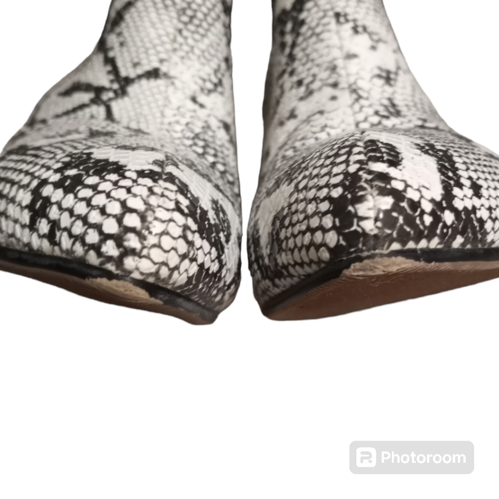 WETKISS Women's Snakeskin Ankle Boots Size 7.5 - Picture 3 of 15